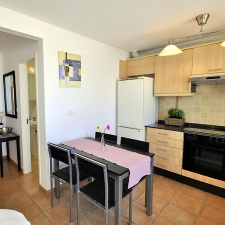 Villa Bungalow 80-b 2 Minutes To The Beach *