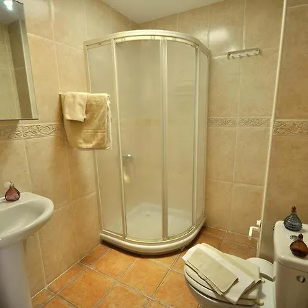 Bungalow 80-b 2 Minutes To The Beach Villa